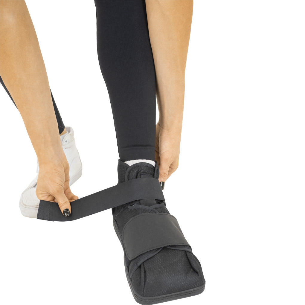 Zapato postoperatorio con punta cerrada | Mediano