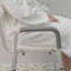 Silla de baño con respaldar y apoya brazos | Casa Medic
